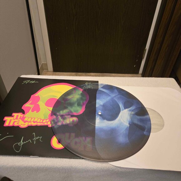 ULTRA RARE The Tragically Hip "Ouch" Lithograph HAND-SIGNED(Damaged sleeve) - Picture 6 of 6